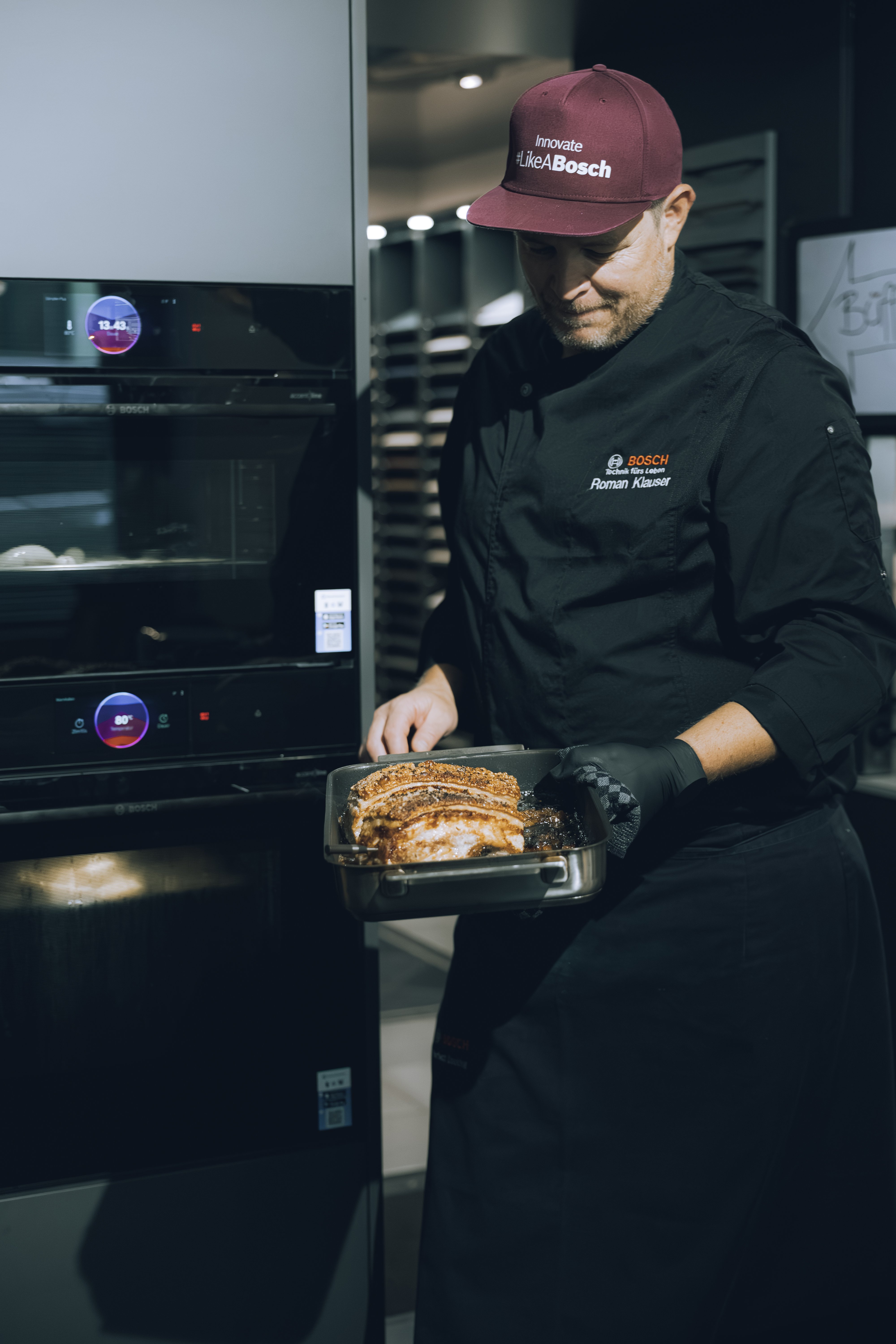 Genussmoment an der Bar